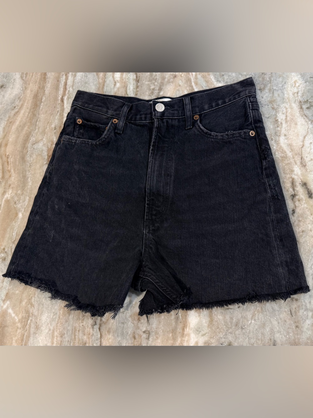 Women’s AGOLDE Stella black cut off jean shorts- Size 24